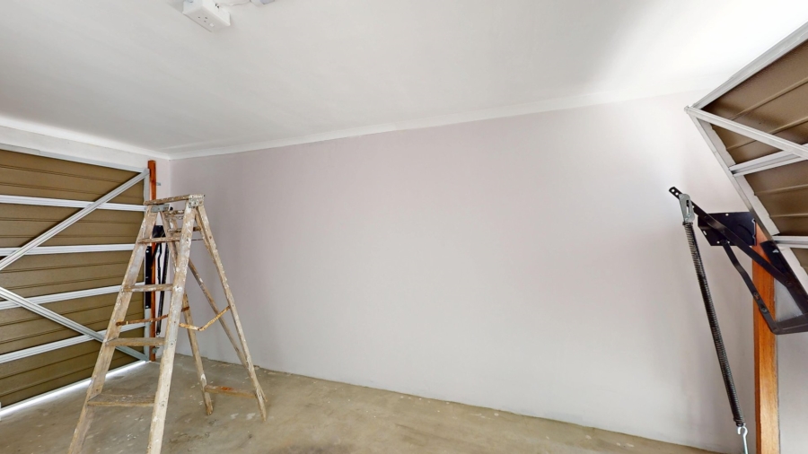 3 Bedroom Property for Sale in Hazendal Western Cape